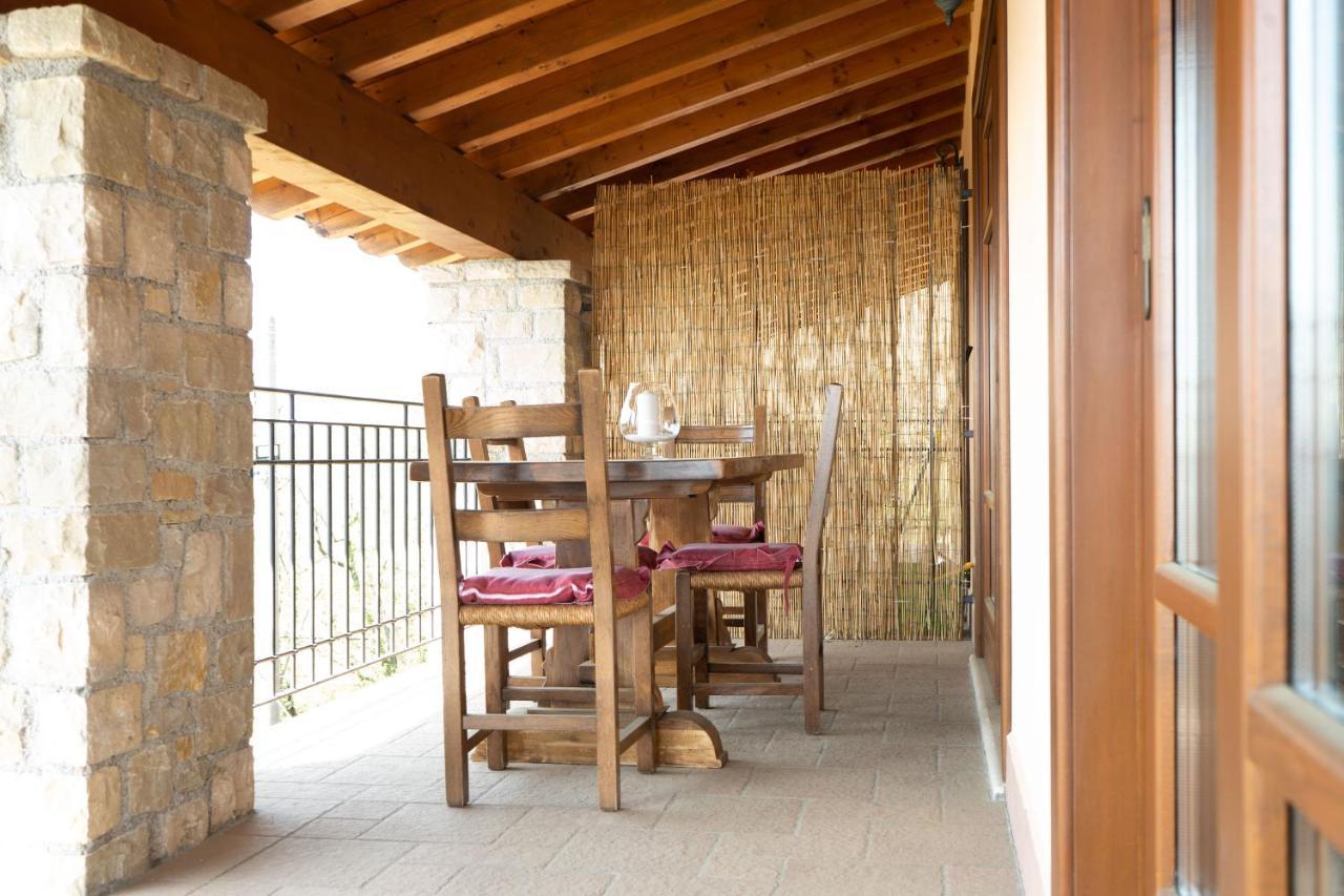 La Fiocchina - Magic Place - Apartments & Studios In Garda Lake - Countryside Farmhouse, Inside The Middle Of The Lake Salo Luaran gambar