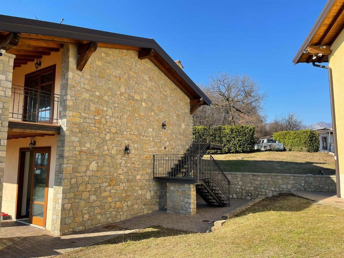 La Fiocchina - Magic Place - Apartments & Studios In Garda Lake - Countryside Farmhouse, Inside The Middle Of The Lake Salo Luaran gambar