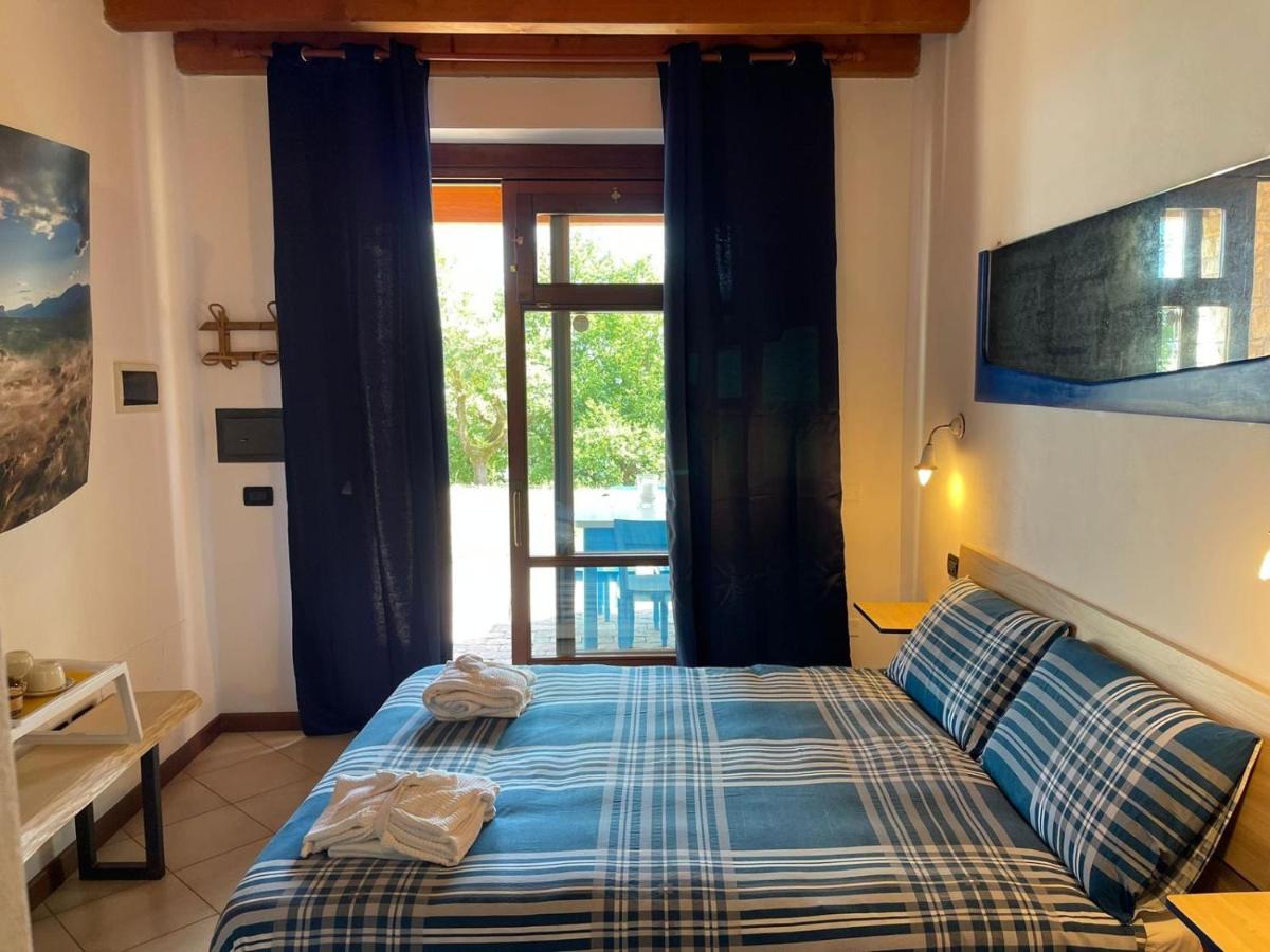 La Fiocchina - Magic Place - Apartments & Studios In Garda Lake - Countryside Farmhouse, Inside The Middle Of The Lake Salo Luaran gambar
