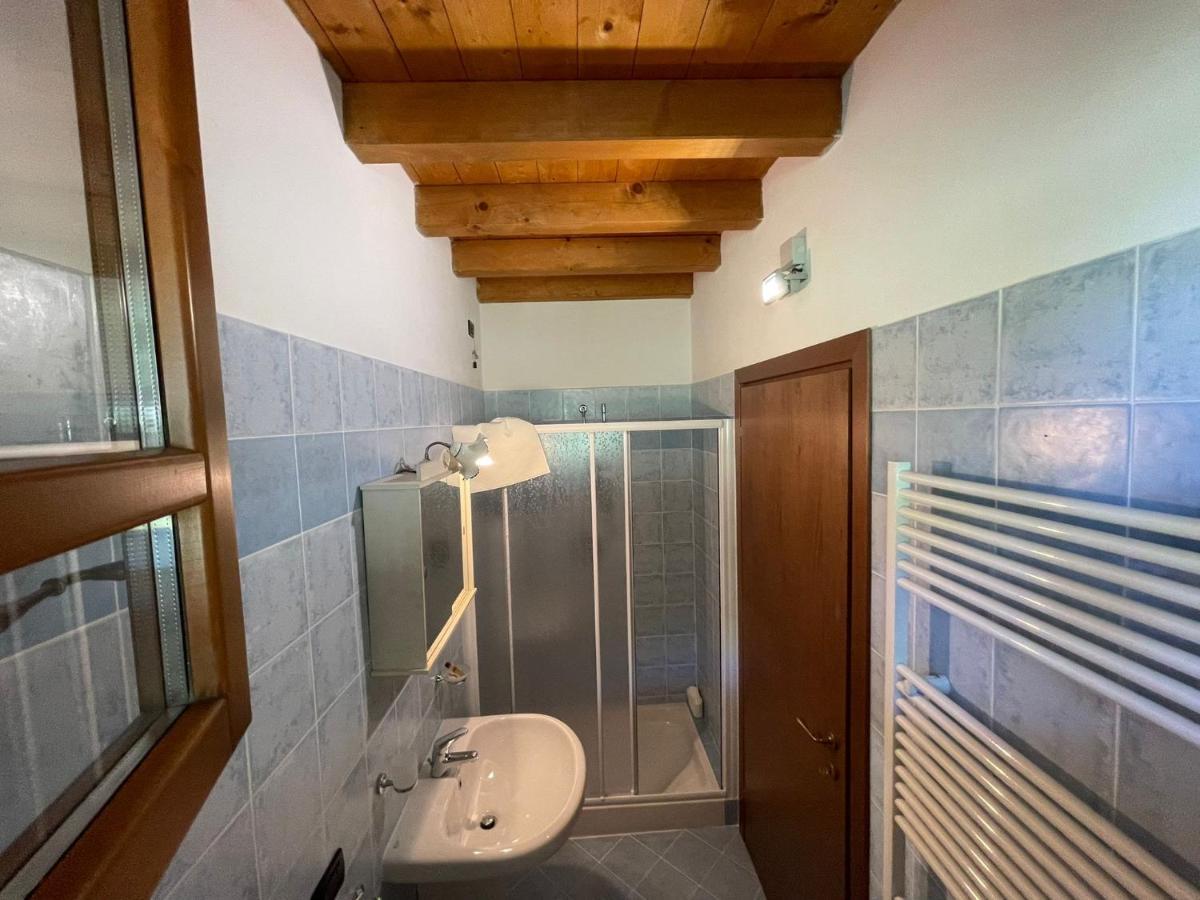 La Fiocchina - Magic Place - Apartments & Studios In Garda Lake - Countryside Farmhouse, Inside The Middle Of The Lake Salo Luaran gambar