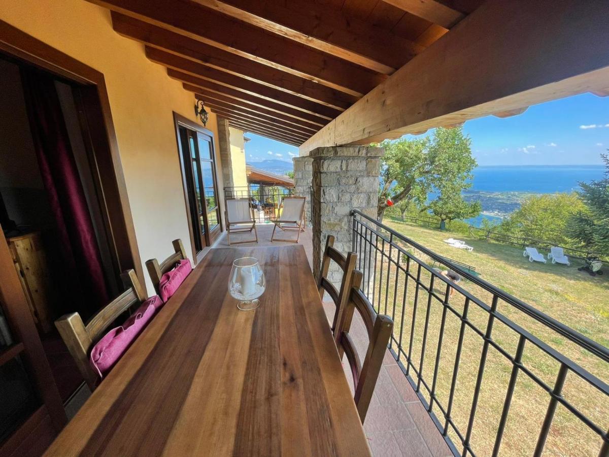 La Fiocchina - Magic Place - Apartments & Studios In Garda Lake - Countryside Farmhouse, Inside The Middle Of The Lake Salo Luaran gambar