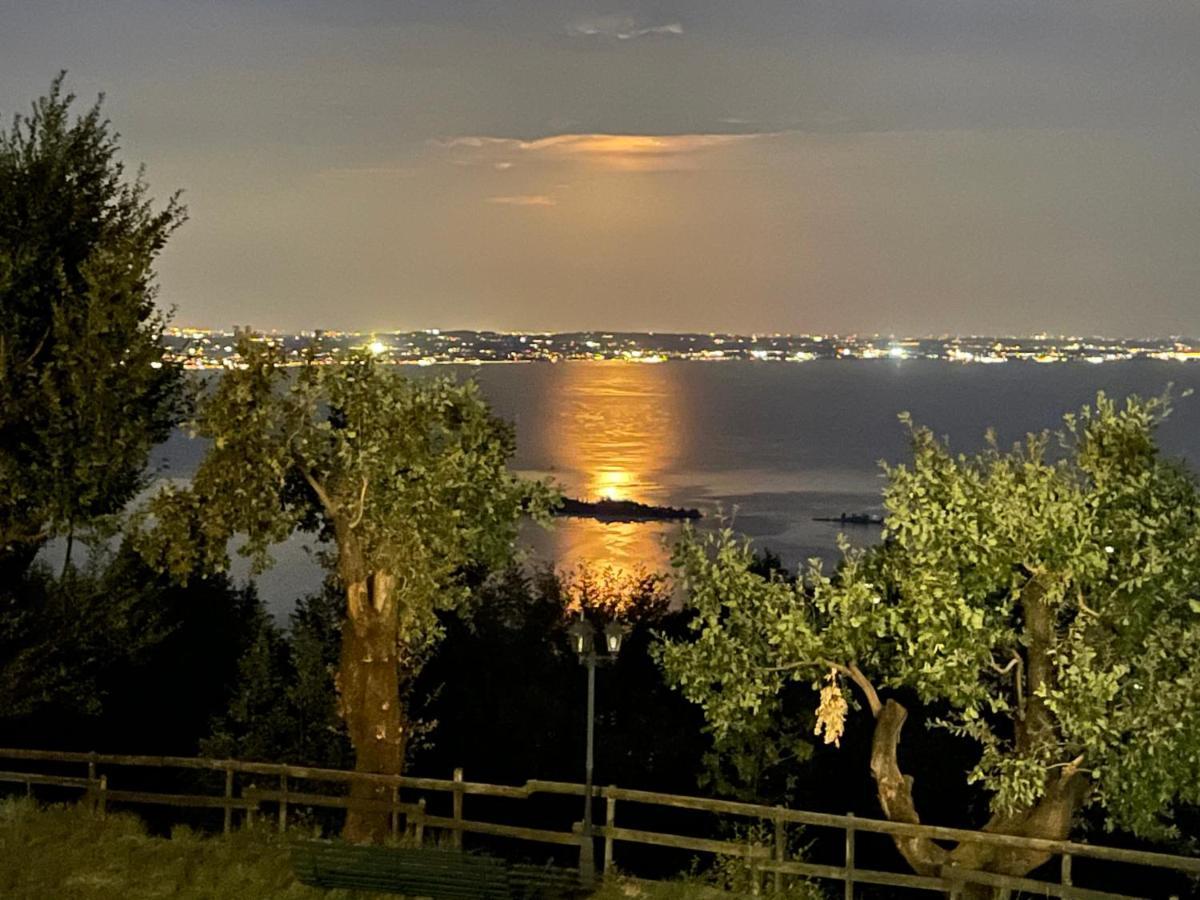 La Fiocchina - Magic Place - Apartments & Studios In Garda Lake - Countryside Farmhouse, Inside The Middle Of The Lake Salo Luaran gambar